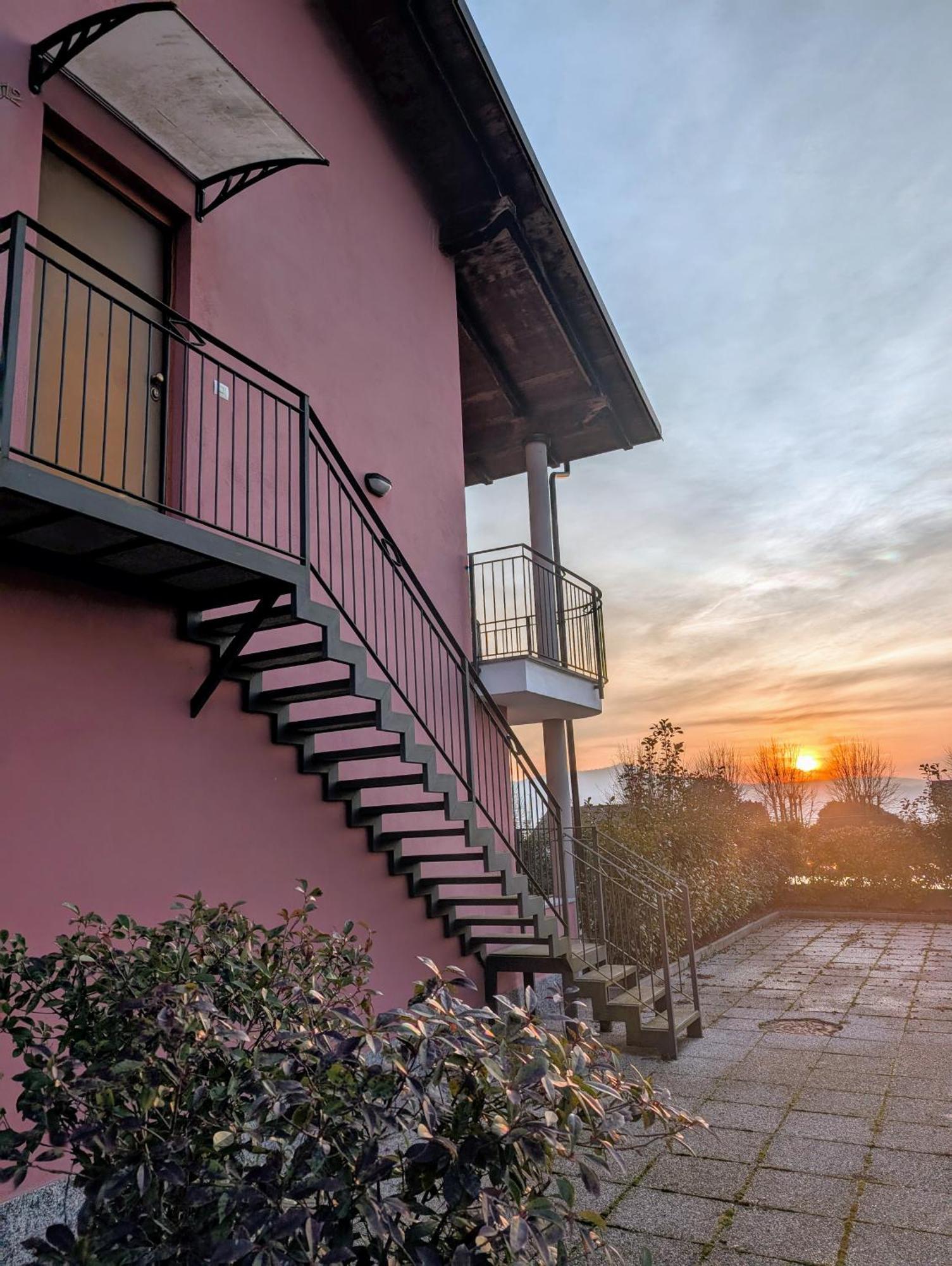 Slowliday Viverone Exterior foto